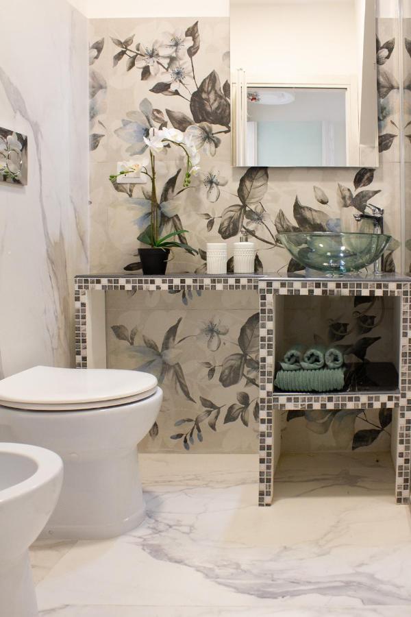 Myhome Taccioli Wellbeing Milano Exterior foto