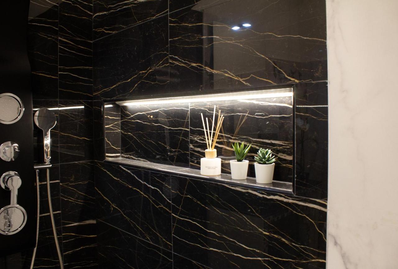 Myhome Taccioli Wellbeing Milano Exterior foto